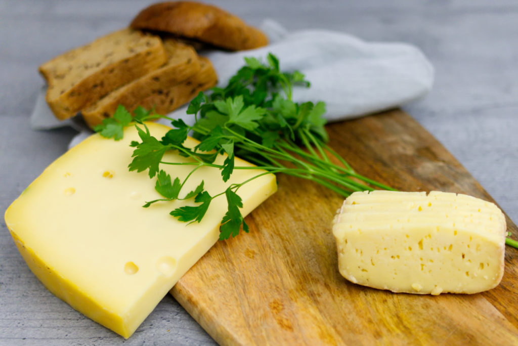 Glutenfreie Kaspressknödel | Das ist doch alles Käse | Zutaten | Panama Quadrat